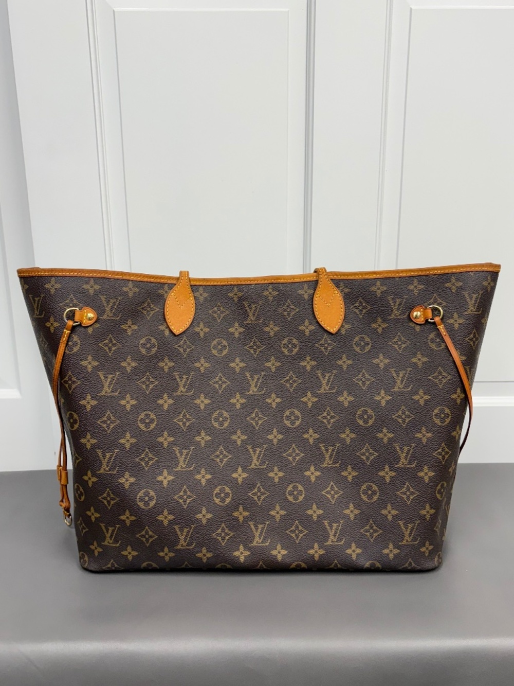Louis Vuitton Neverfull GM Monogram Canvas